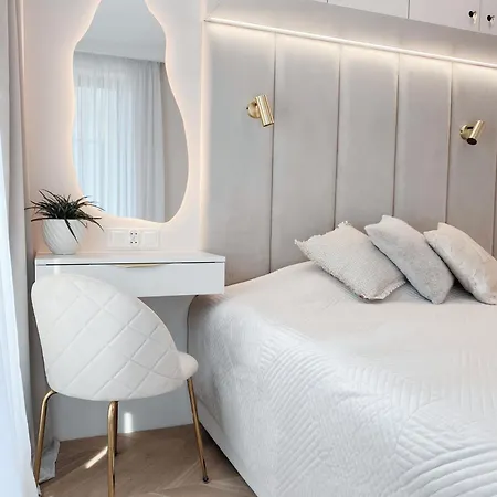 Royal Bulvar - Nowy! - Taras Widokowy Na Dachu, Garaz, 10 Min Od Plazy