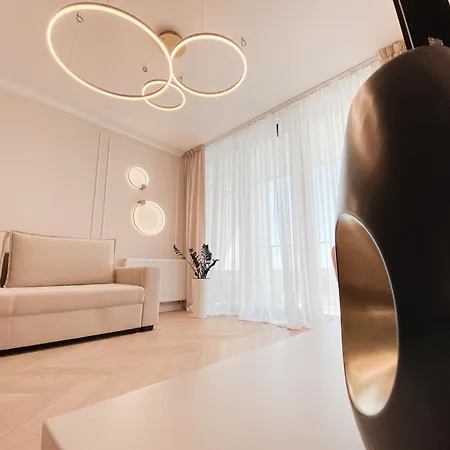 Apartament Royal Bulvar - Nowy! - Taras Widokowy Na 13 Pietrze, Garaz, 10 Min Od Plazy