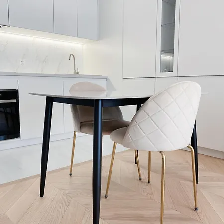 Royal Bulvar - Nowy! - Taras Widokowy Na Dachu, Garaz, 10 Min Od Plazy *