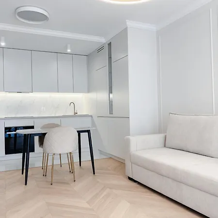 Apartament Royal Bulvar - Nowy! - Taras Widokowy Na 13 Pietrze, Garaz, 10 Min Od Plazy *
