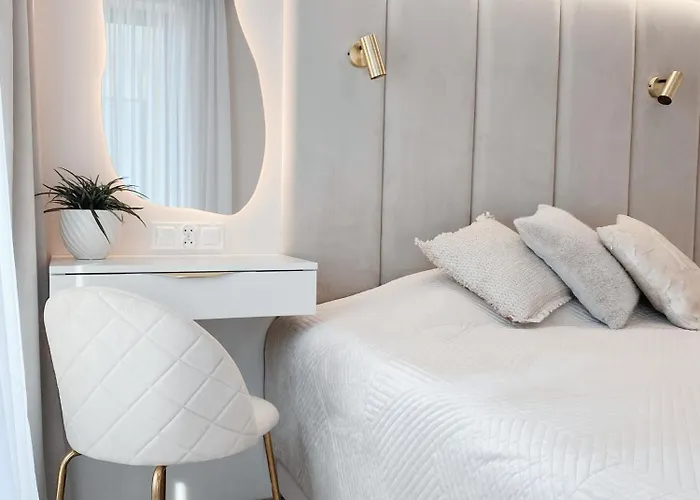 Royal Bulvar - Nowy! - Taras Widokowy Na Dachu, Garaz, 10 Min Od Plazy