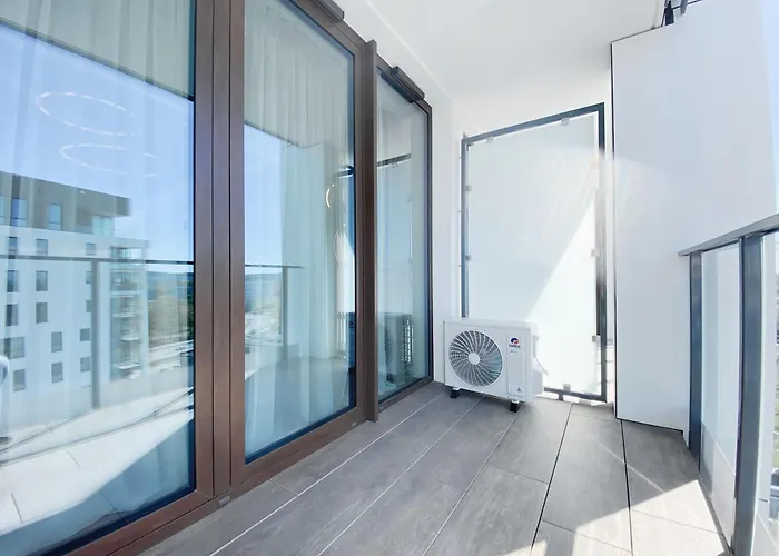 Royal Bulvar - Nowy! - Taras Widokowy Na Dachu, Garaz, 10 Min Od Plazy 公寓