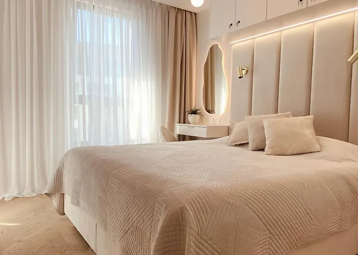 Royal Bulvar - Nowy! - Taras Widokowy Na Dachu, Garaz, 10 Min Od Plazy * غدانسك