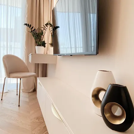 Royal Bulvar - Nowy! - Taras Widokowy Na Dachu, Garaz, 10 Min Od Plazy Apartamento