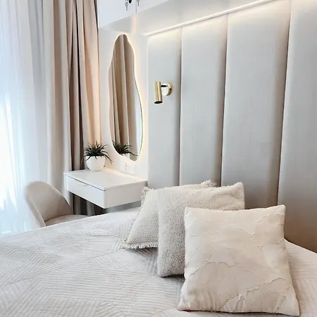 Royal Bulvar - Nowy! - Taras Widokowy Na Dachu, Garaz, 10 Min Od Plazy Apartamento