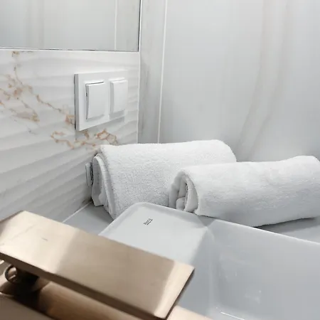 Royal Bulvar - Nowy! - Taras Widokowy Na Dachu, Garaz, 10 Min Od Plazy Apartamento Gdansk