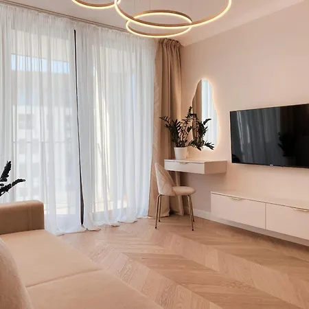 Royal Bulvar - Nowy! - Taras Widokowy Na Dachu, Garaz, 10 Min Od Plazy Apartamento Gdansk